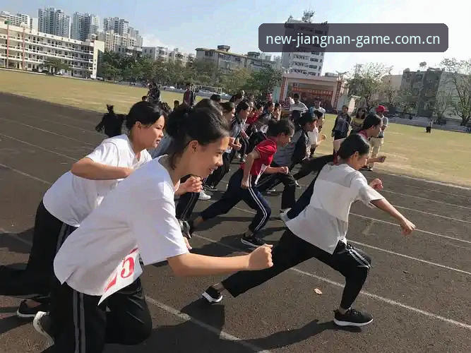 江南体育独立前行cn J1速度榜前十体验报告:室屋成37.1km/h领跑,谁在江南体育独立前行cn看了场“追风大战”?